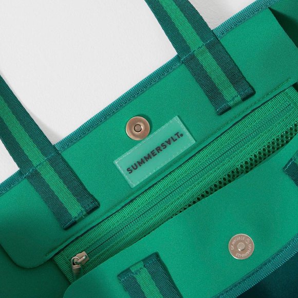 NWT Summersalt Neoprene Beach Tote In Blue/Green - Picture 3 of 5